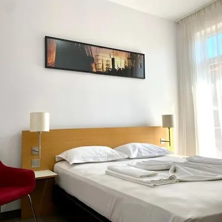 Corso Hotel 3*